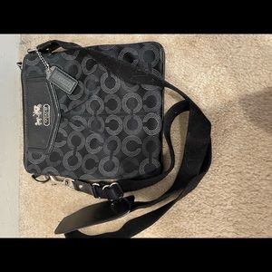 Signature Coach Crossbody